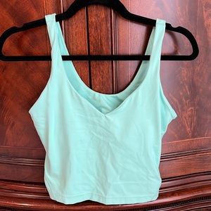 Align tank top